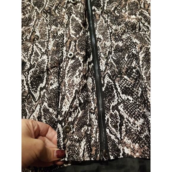Soft Surroundings Women's 1X Black Brwn White Python‎ Viper Jacket Raincoat NWT - Picture 6 of 13
